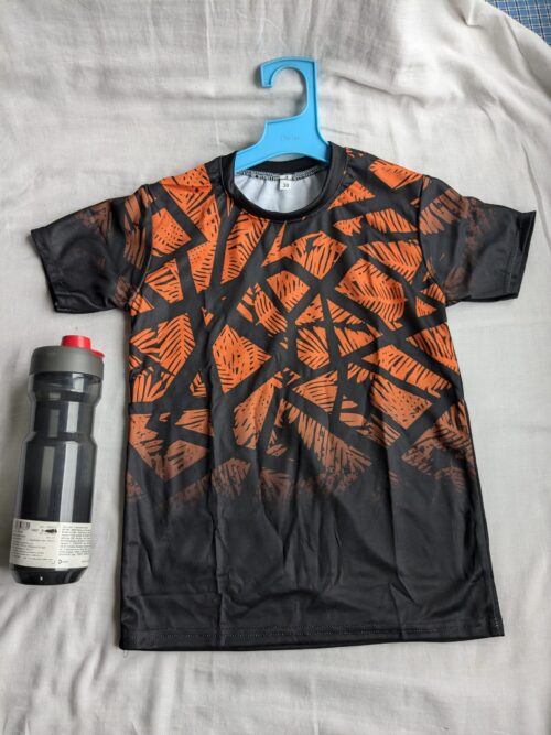 GeoTrend Sports Set T-Shirt and Water Bottle