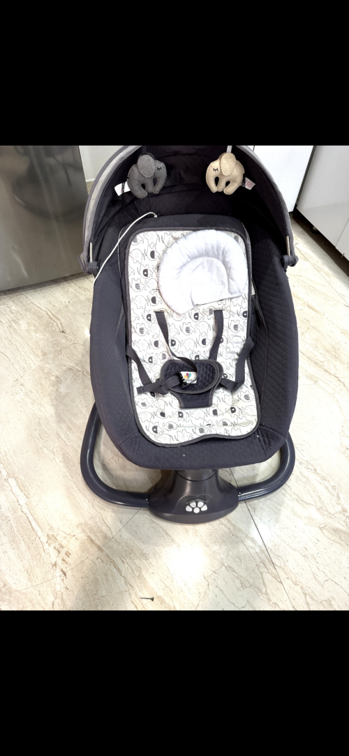 Mastela 3in1 multi functional Swing/bassinet