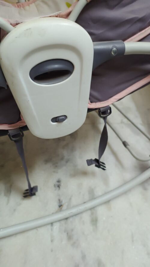 Mastela 5 in 1 bassinet cum Rocker