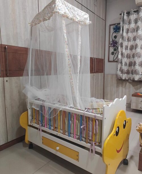 Babyhug Lucky Star Wooden Cradle with storage