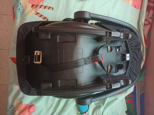 BabyHug Car Seat