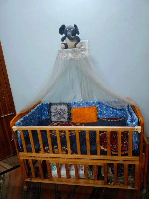 Babyhug Baby cot