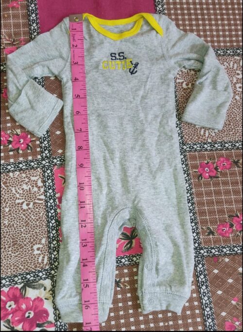 Carters body suit for New Born