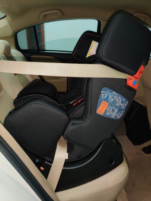LuvLap Car Seat in Black