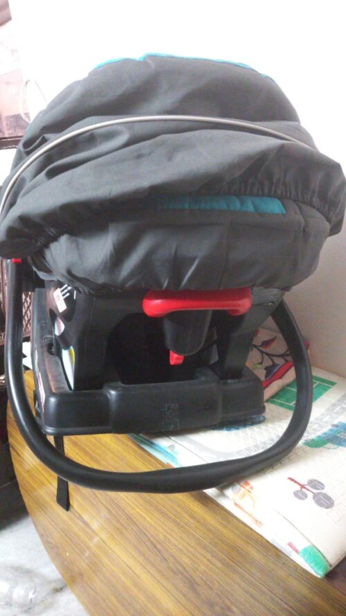 Graco Snug Ride Snug Lock 30 Infant Car Seat