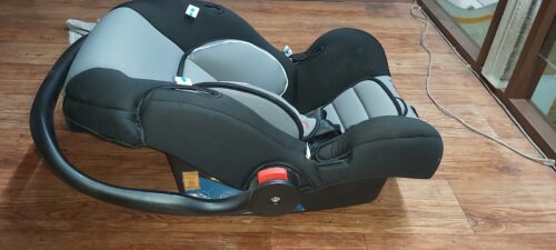 LuvLap 4-in-1 Baby Car Seat – Carry Cot, Rocker, Feeding Chair & Car Seat | Gently Used