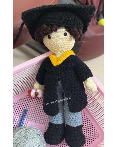 Crochet Handmade Graduation Doll – A Keepsake of Achievement