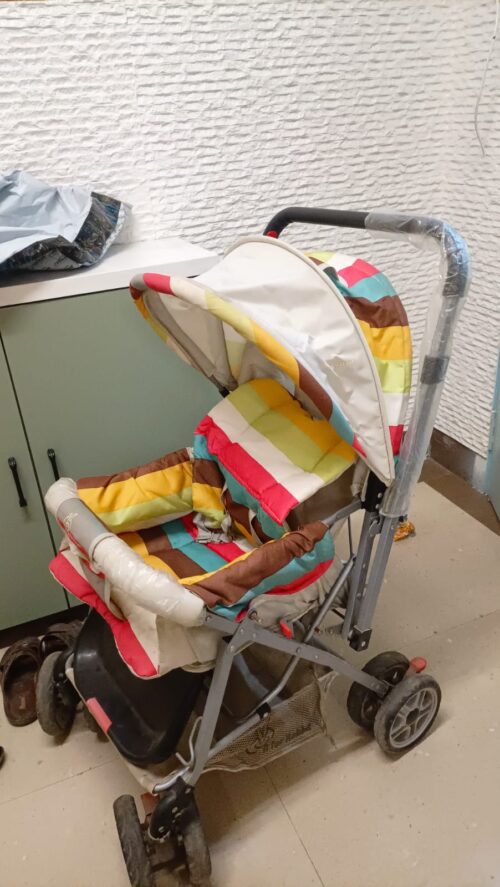 R Rabbit Baby stroller