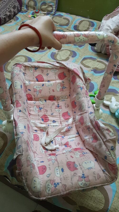 Multi-Use Baby Bouncer – Comfort, Play & Soothing in One!