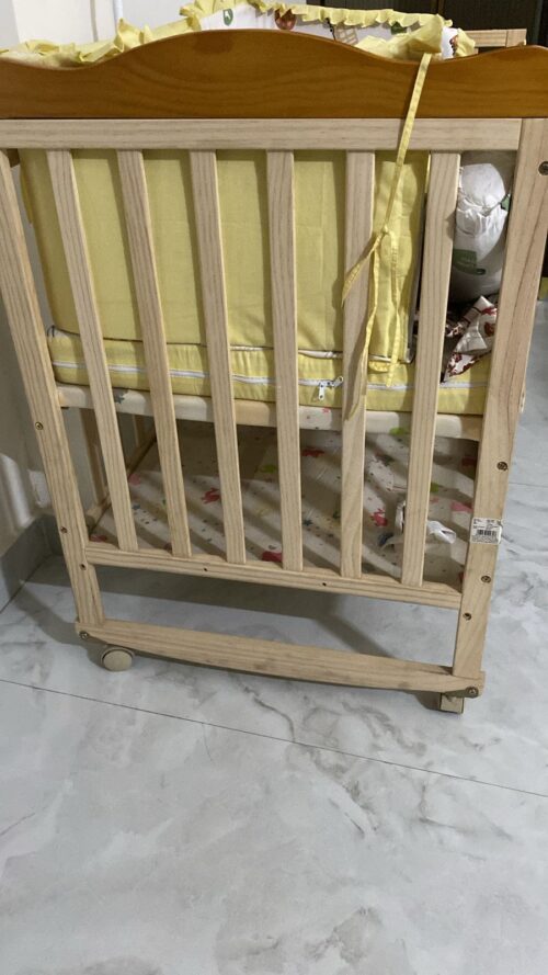 Mee Mee Wooden Baby Crib with Mattress & Pillows – Gently Used