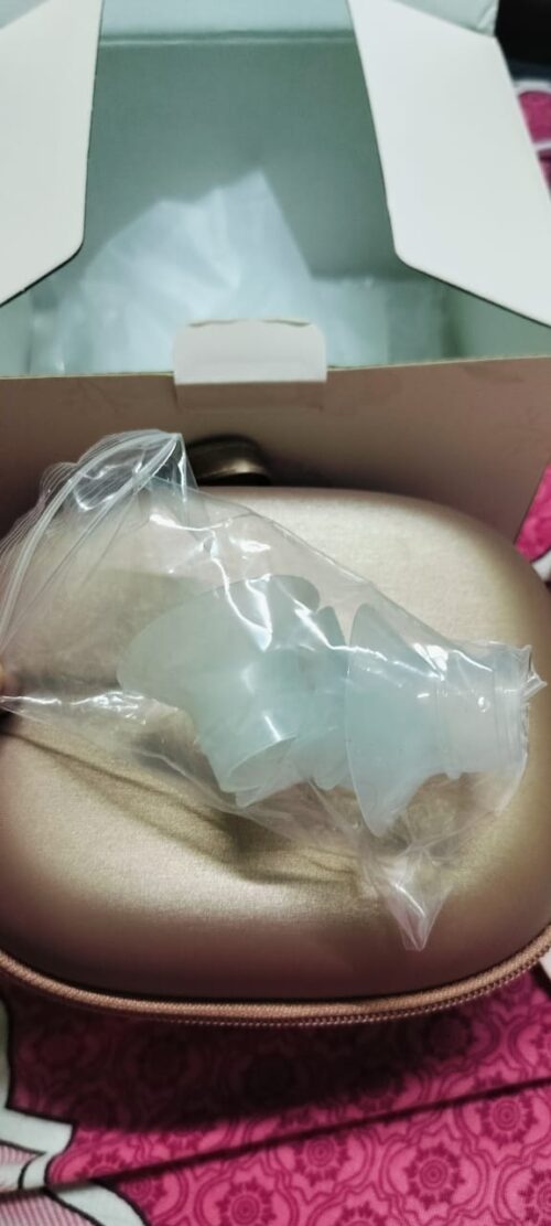 Bump2Cradle Wearable Breast Pump – Hands-Free, Rechargeable & Gently Used | Like New with Full Accessories