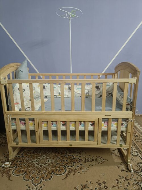 Huny Huny extendable baby cot
