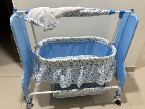 Mee Mee Premium Newborn Baby Cradle