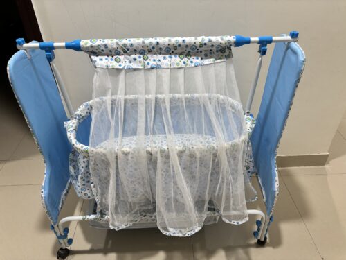 Mee Mee Premium Newborn Baby Cradle