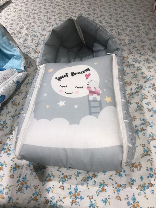 FirstCry Quilted Sleeping Nest – “Sweet Dreams” Edition