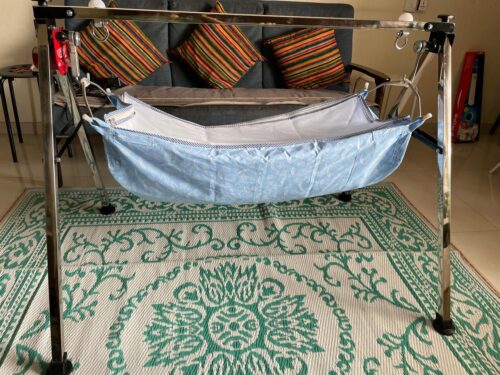 Tiny Tykes Automatic Cradle – Gently Used (Almost New Condition)