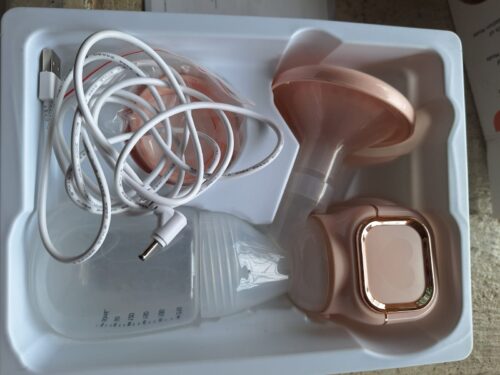 R for Rabbit First Feed Pure Electric Breast Pump – Minimal Used, Efficient & Travel-Friendly